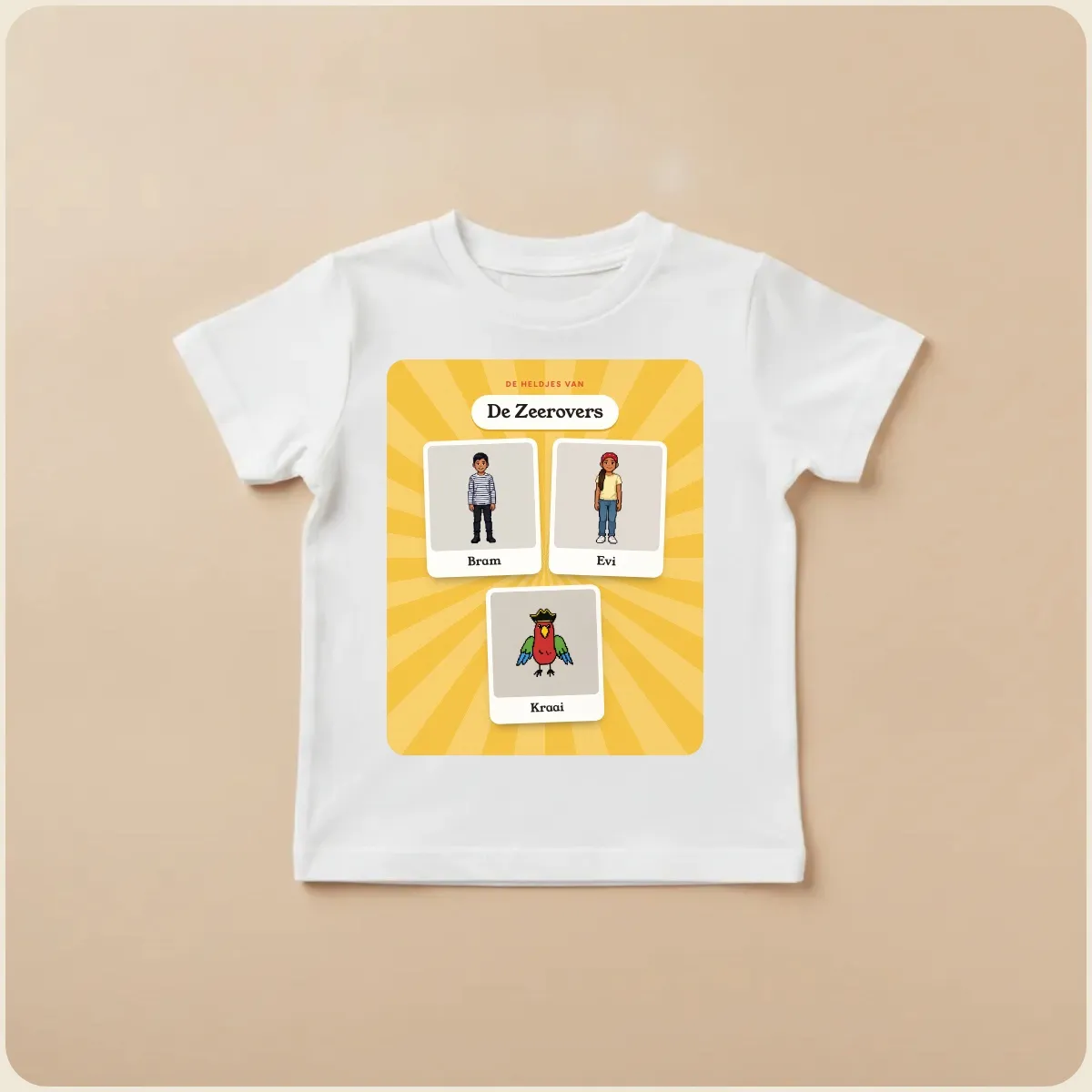 Wit kindershirt met de groepsposter van De Zeerovers